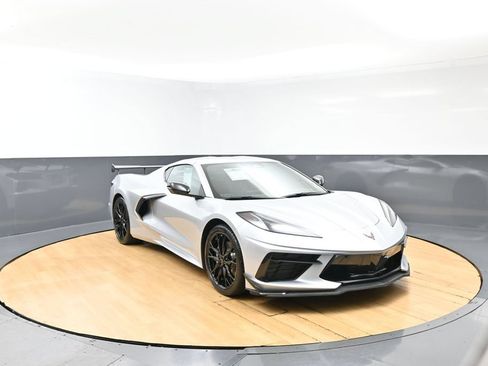 Used 2026 Chevrolet Corvette Stingray Coupe w/ Battery Protection Package RWD image 3