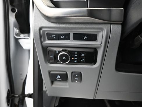 Used 2023 Ford F150 Lariat image 13