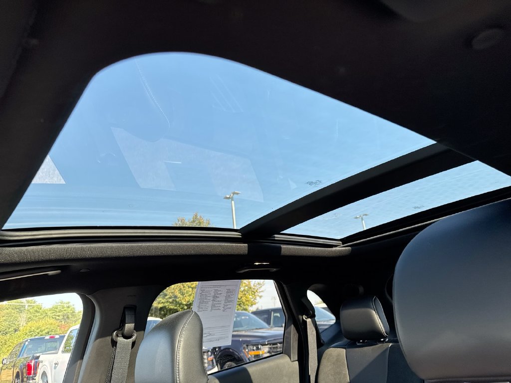 Used 2019 Ford Edge ST w/ Convenience Package AWD/4WD image 19