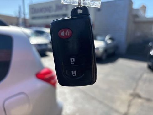 Used 2009 Toyota RAV4 Limited image 26