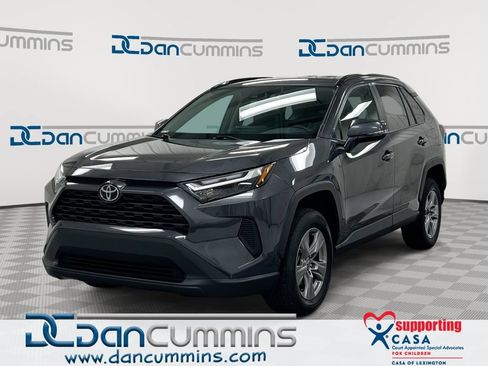 Used 2024 Toyota RAV4 XLE FWD image 1