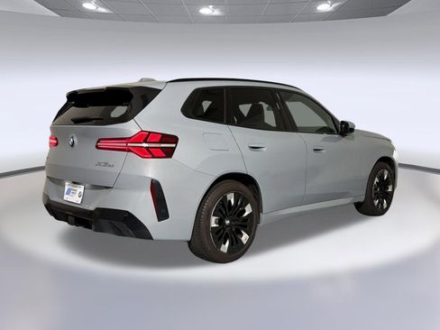 Used 2025 BMW X3 xDrive30i AWD/4WD image 9