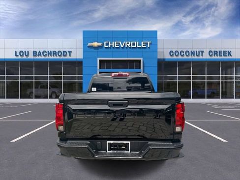 Used 2024 Chevrolet Colorado LT w/ LT Convenience Package RWD image 7