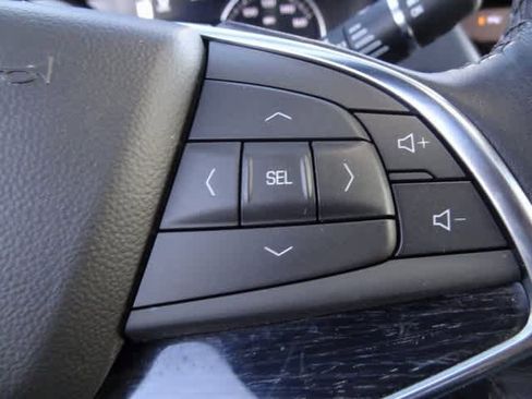 Used 2023 Cadillac XT5 Premium Luxury image 19