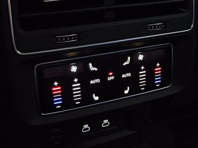 Used 2025 Audi Q7 3.0T Premium Plus AWD/4WD image 15