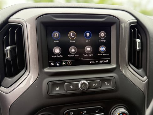 Used 2021 Chevrolet Silverado 1500 Custom AWD/4WD image 23
