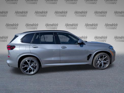 Used 2026 BMW X5 xDrive40i w/ M Sport Package AWD/4WD image 10