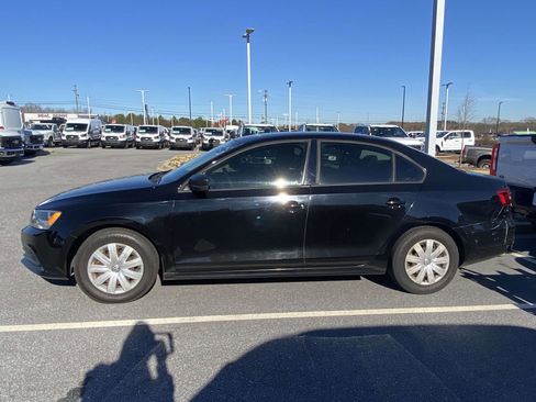 Used 2015 Volkswagen Jetta S image 6