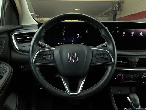 Used 2025 Buick Encore GX Preferred FWD image 30