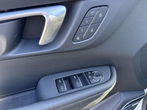 New 2026 Buick Enclave Sport Touring w/ Power Package image 24