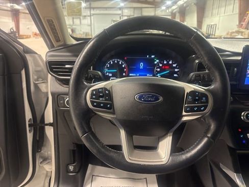 Used 2020 Ford Explorer Limited image 20