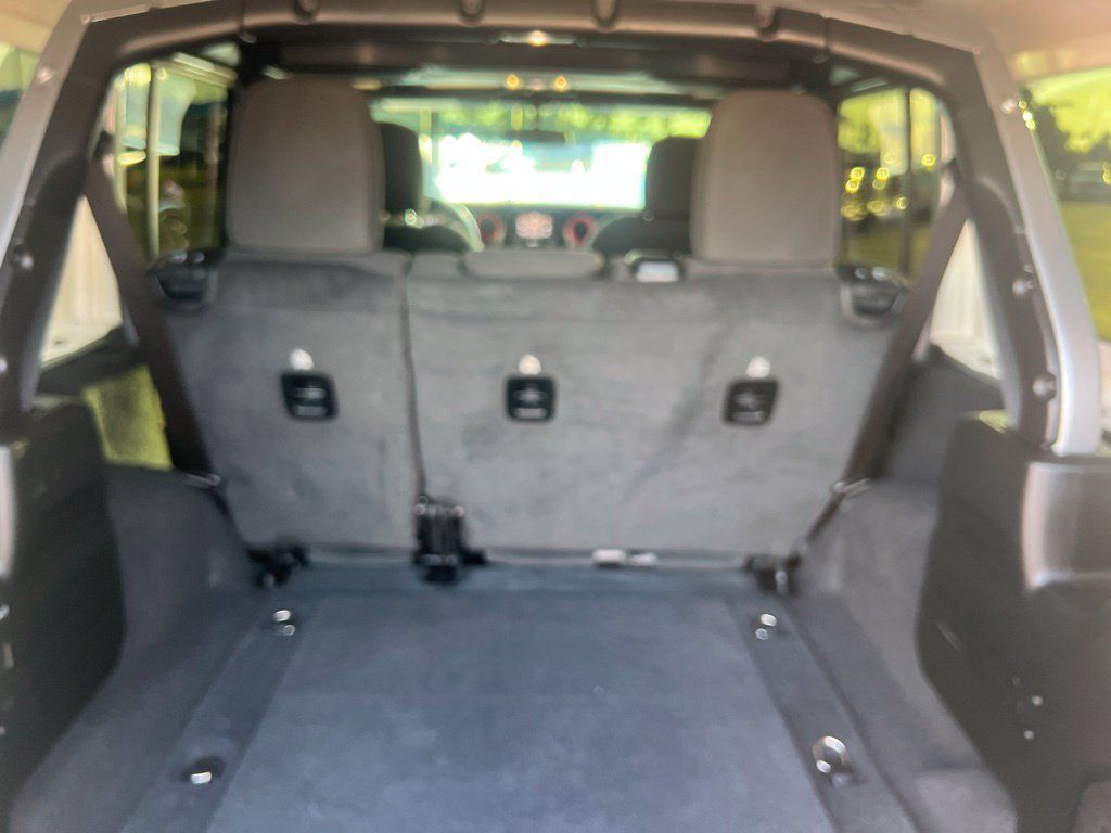 Used 2020 Jeep Wrangler Unlimited Sport S AWD/4WD image 42
