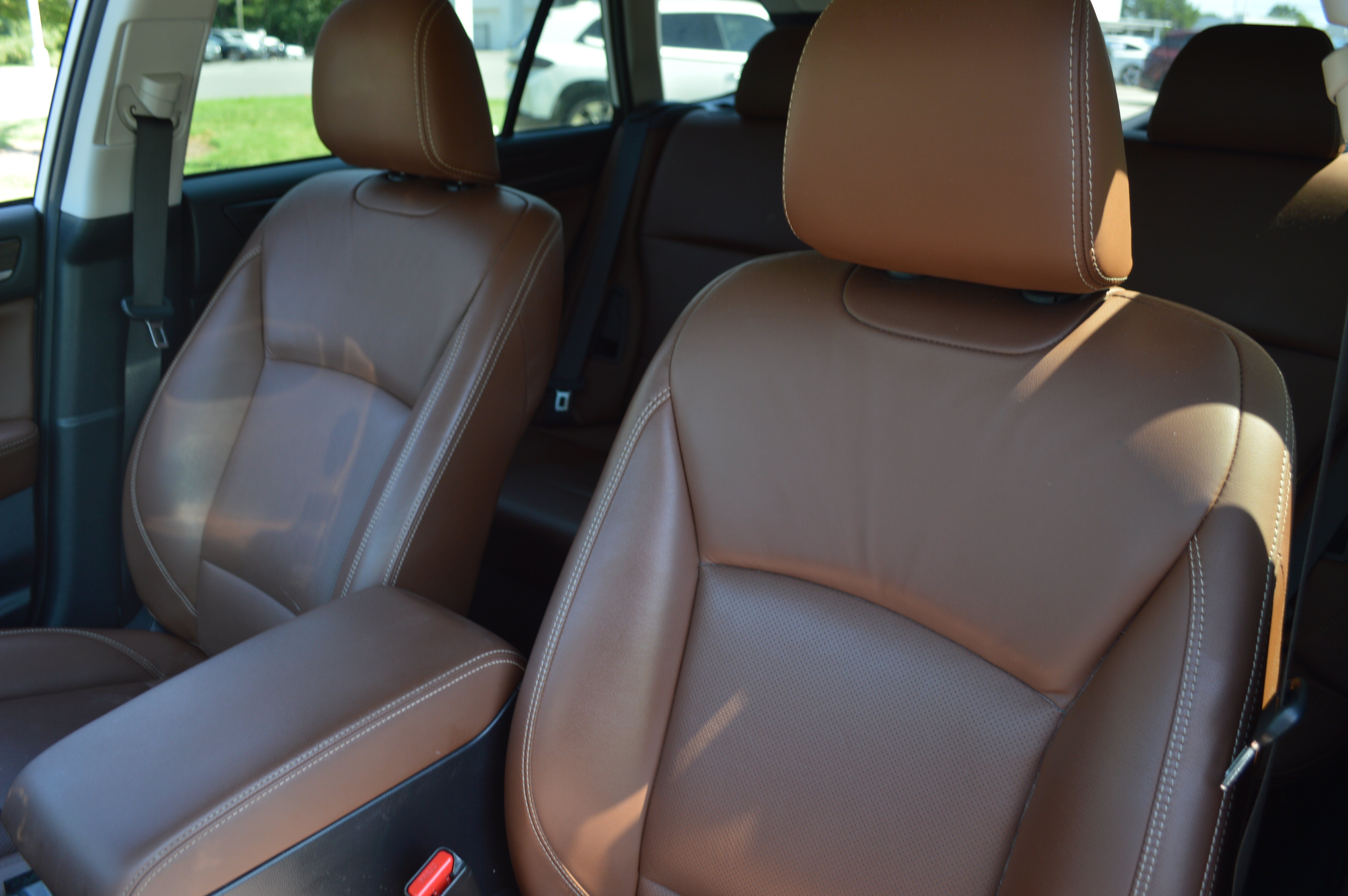 Used 2019 Subaru Outback 3.6R Touring w/ Popular Package #3A AWD/4WD image 28