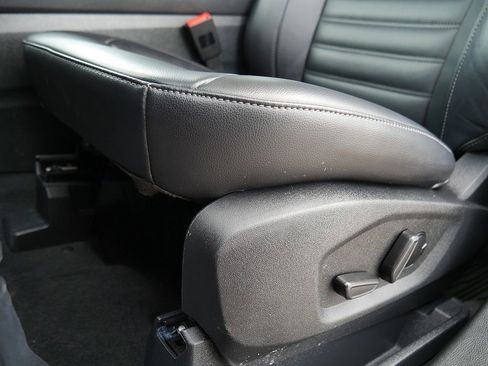 Used 2024 Ford Edge SEL w/ Convenience Package image 13