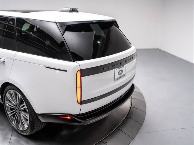New 2026 Land Rover Range Rover SE AWD/4WD image 30