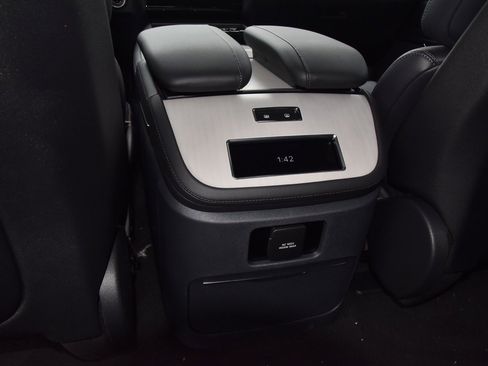 New 2025 Lincoln Navigator Reserve w/ Jet Appearance Package image 26