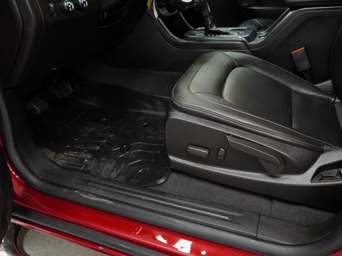 Used 2021 Chevrolet Colorado Z71 w/ Safety Package image 37