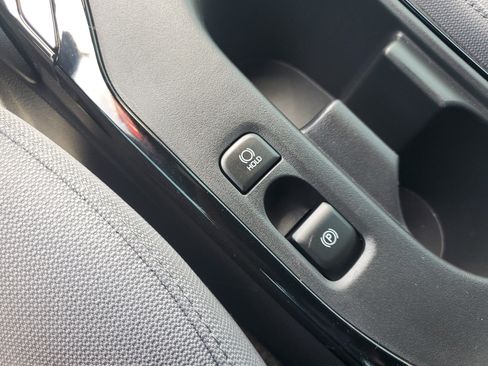 Used 2025 Toyota Corolla SE FWD image 30