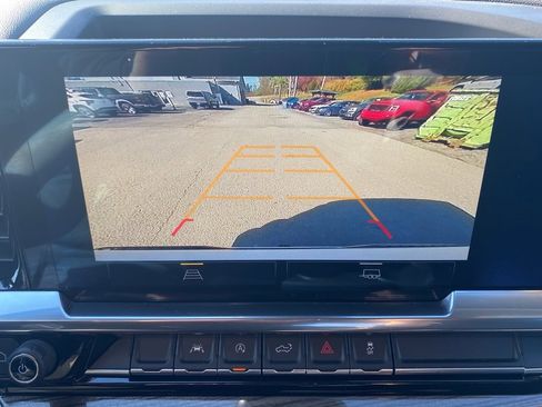 Used 2022 Chevrolet Silverado 1500 LT image 30