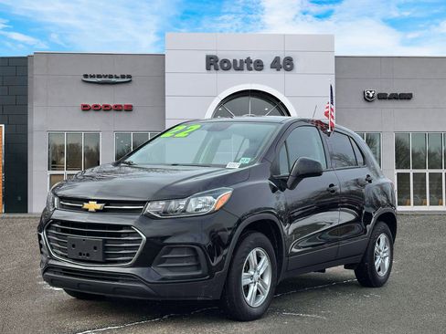 Used 2022 Chevrolet Trax LS w/ Tint and Cruise Package image 2