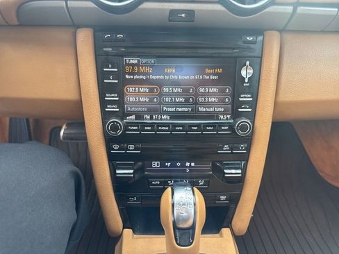 Used 2011 Porsche Boxster image 9