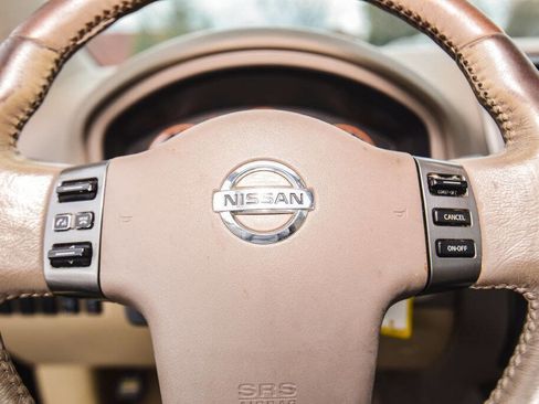 Used 2011 Nissan Armada SL w/ DVD FES Pkg image 17