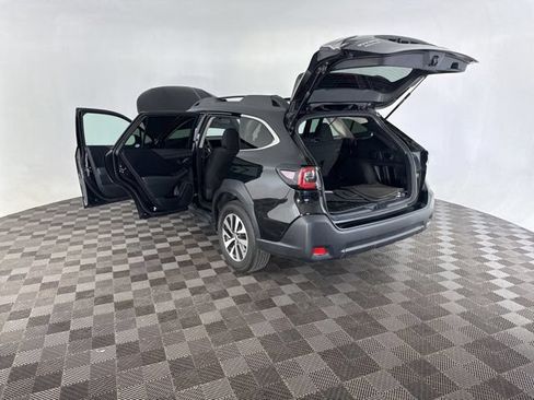 Used 2023 Subaru Outback Premium AWD/4WD image 16