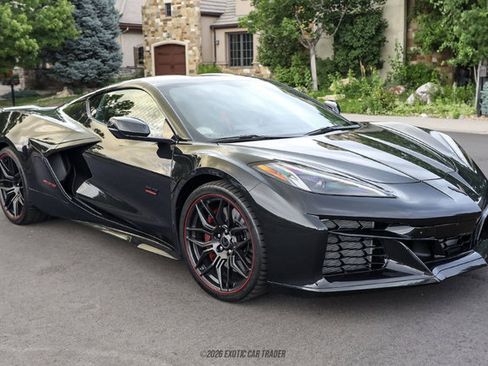 Used 2023 Chevrolet Corvette Z06 RWD image 20