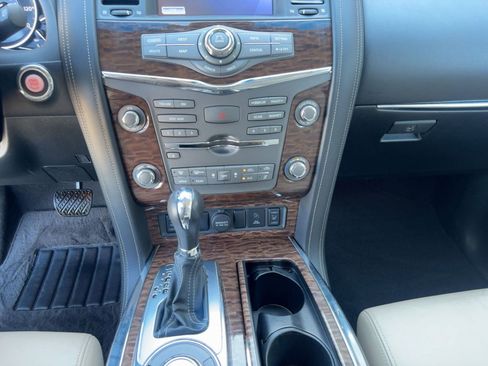 Used 2017 Nissan Armada SL image 25