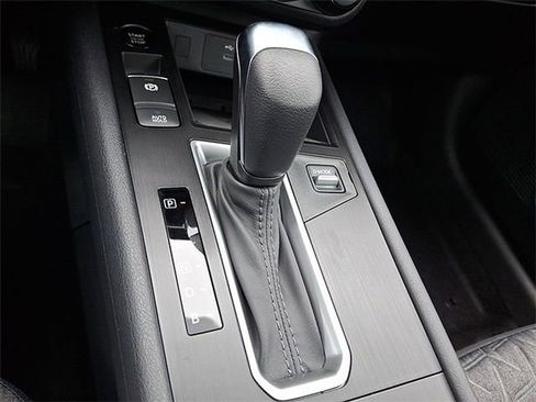 New 2026 Nissan Kicks SV w/ SV Premium Package image 31