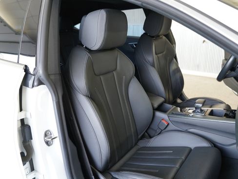 Used 2021 Audi A5 2.0T Premium image 31