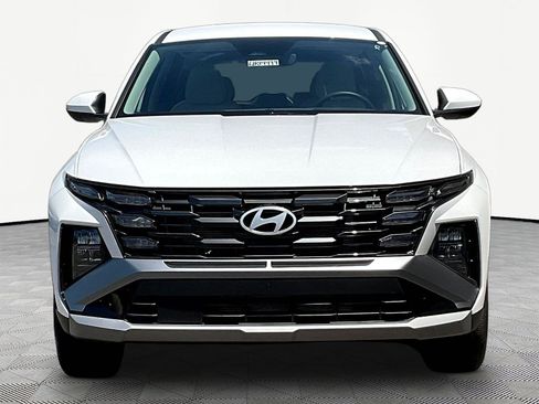 Used 2026 Hyundai Tucson SE AWD/4WD image 2
