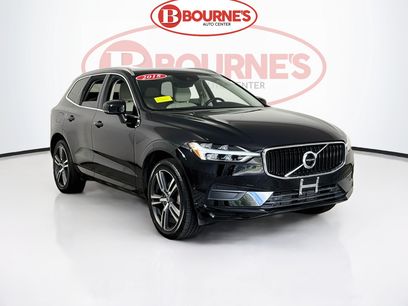 Used 2019 Volvo XC60 T5 Momentum w/ Multimedia Package