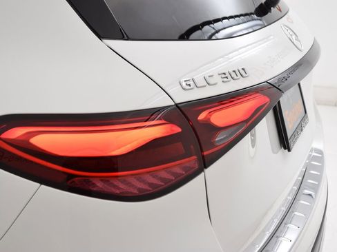 Certified 2026 Mercedes-Benz GLC 300 image 13