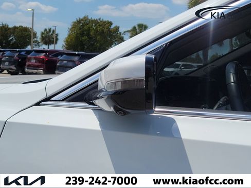 Used 2025 Cadillac CT5 Premium Luxury RWD image 9
