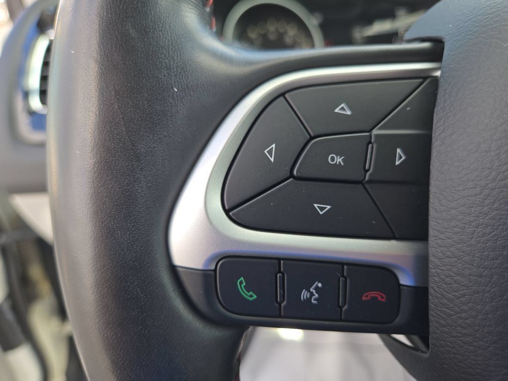 Used 2019 Jeep Compass Limited w/ Safety & Security Group AWD/4WD image 30