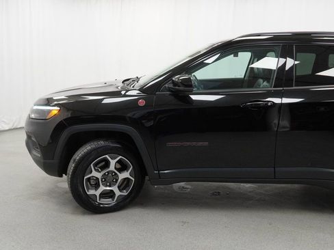 Certified 2022 Jeep Compass Trailhawk w/ Trailhawk Elite Group image 18