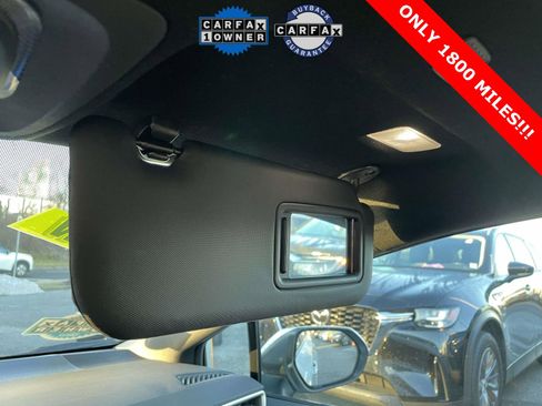 Used 2024 Toyota Corolla SE image 31