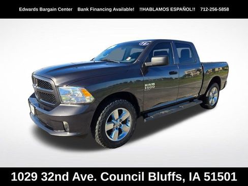 Used 2019 RAM 1500 Express w/ Express Value Package AWD/4WD image 7