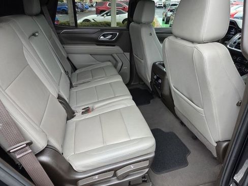 Certified 2024 Chevrolet Tahoe Z71 w/ Luxury Package image 20