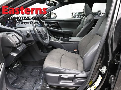 Used 2023 Toyota bZ4X XLE w/ Weather Package FWD image 14