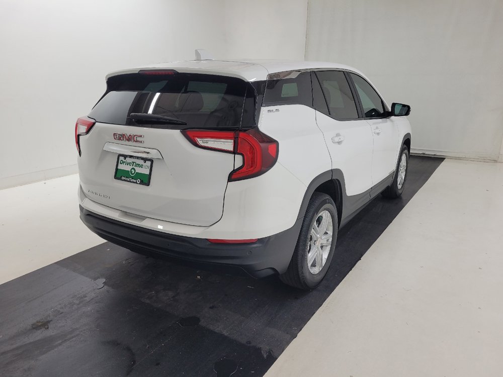 Used 2023 GMC Terrain SLE FWD image 9