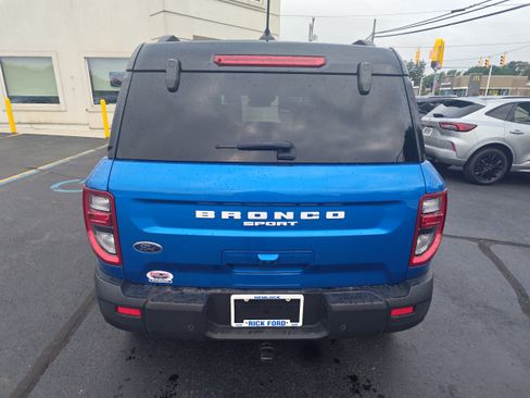 Used 2025 Ford Bronco Sport Badlands AWD/4WD image 5