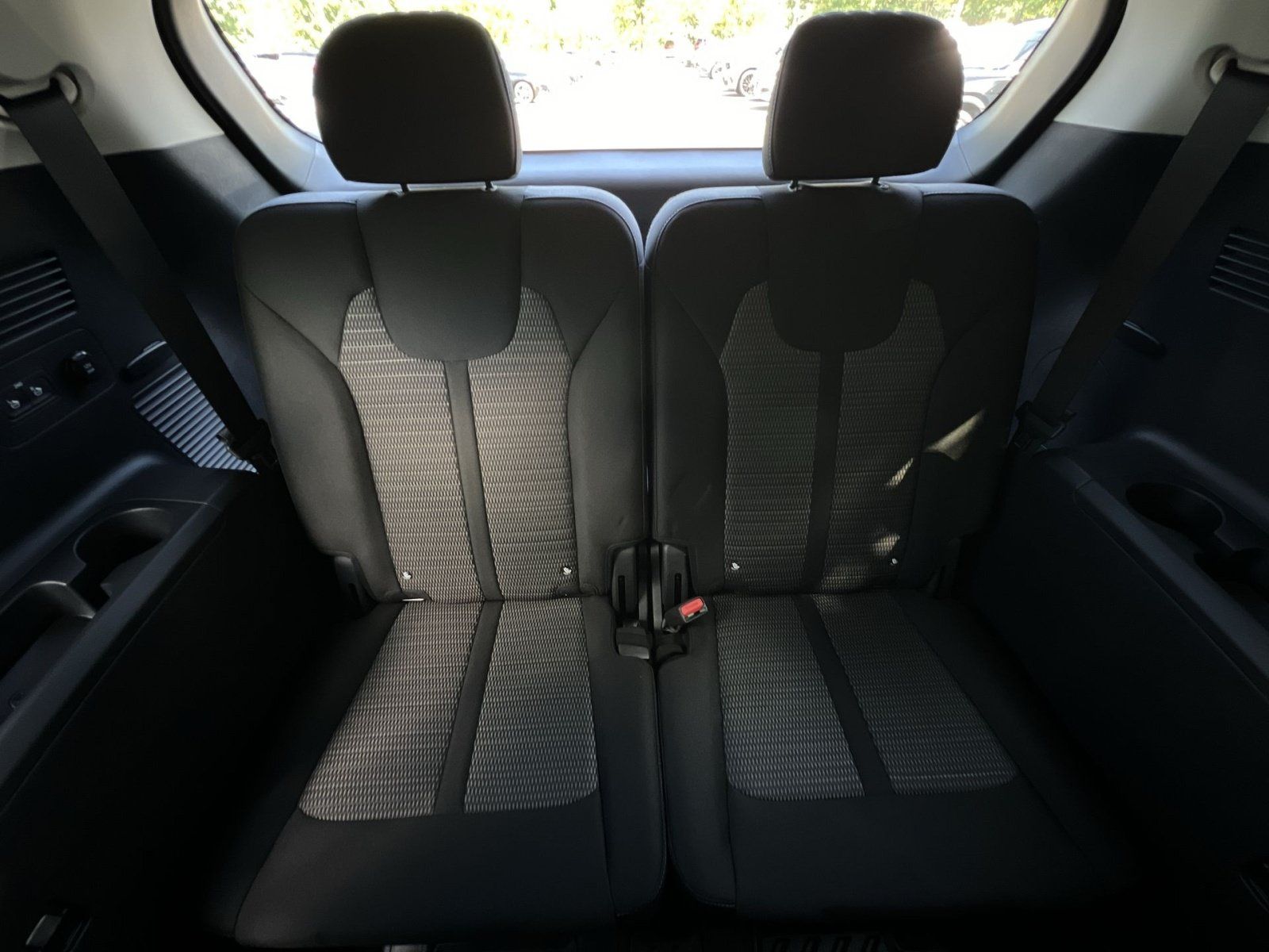 New 2026 Kia Sorento LX FWD image 32