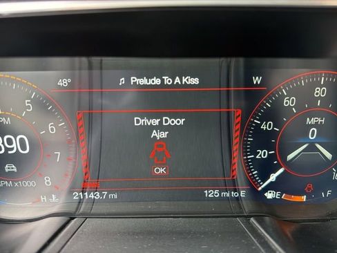 Used 2022 Ford Mustang Premium w/ Equipment Group 201A image 9