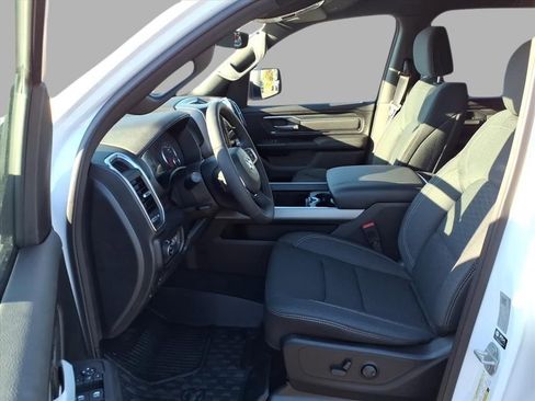 New 2026 RAM 1500 Big Horn AWD/4WD image 11