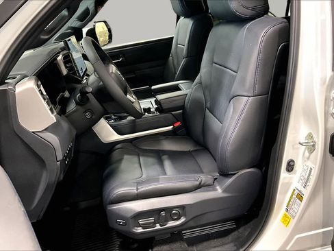 Certified 2026 Toyota Sequoia Platinum AWD/4WD image 9