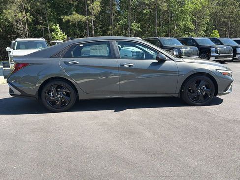 New 2026 Hyundai Elantra Sport w/ Cargo Package FWD image 7
