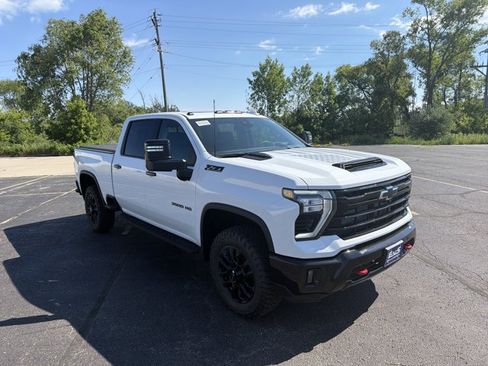 New 2026 Chevrolet Silverado 3500 LTZ AWD/4WD image 3