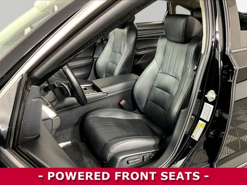 Used 2019 Honda Accord Touring image 21